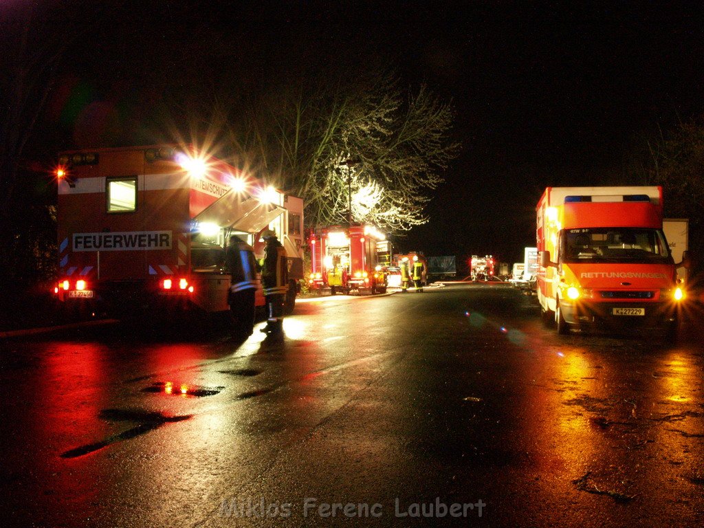 Brand Schuppen Pferdehof Koeln Hoehenhaus Honschaftstr  P02.JPG